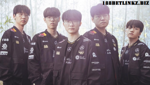 Đội hình t1 tại CKTG 2025